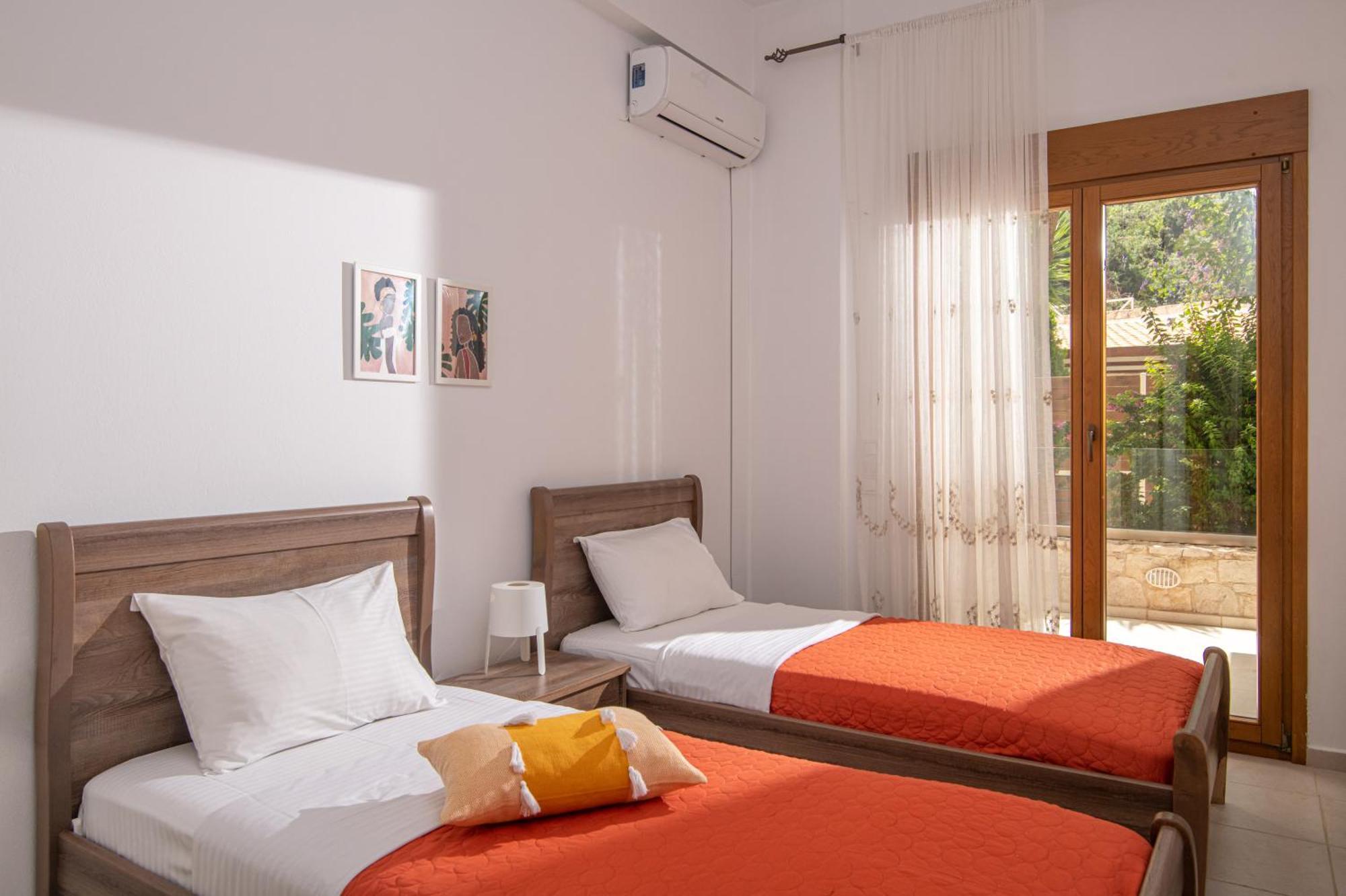 Beachfront Green Apt-Ligaria Beach Экстерьер фото